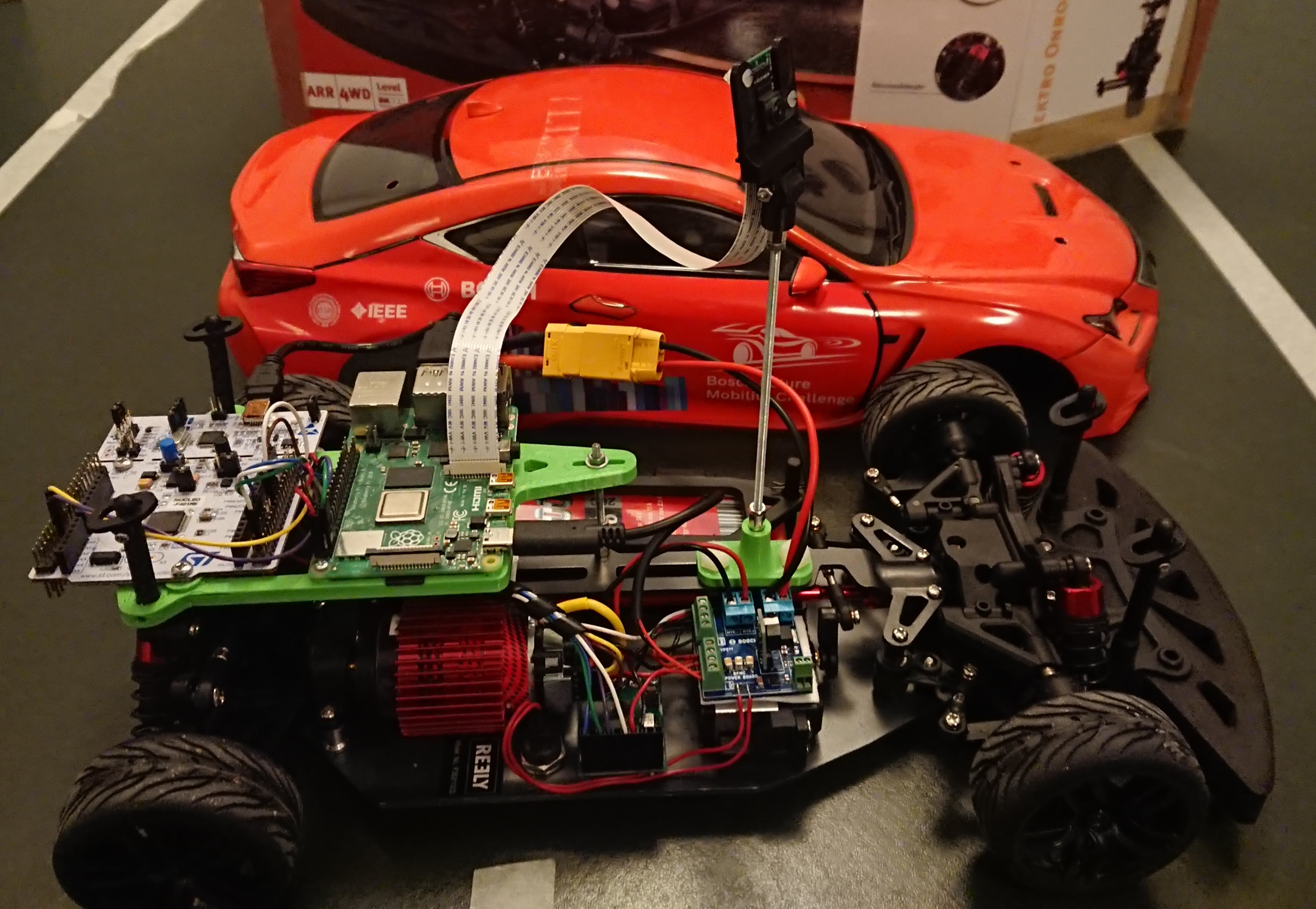 Vehicle used equipped with the a Raspberry Pi 4 Mobel b and the PiCamera v2.1